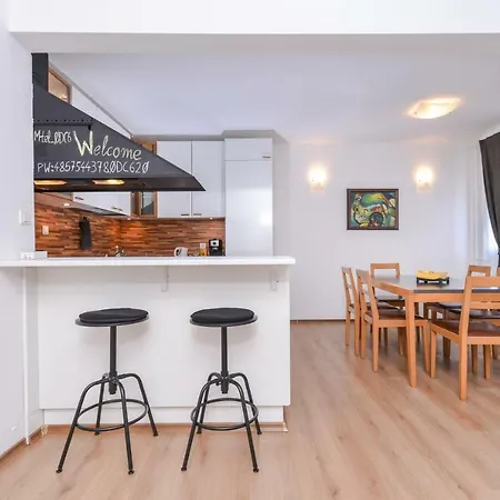 Eleganto - 2bd Stylish By Flat Mаnager Szófia