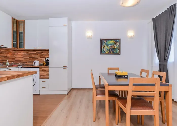 公寓 Eleganto - 2bd Stylish By Flat Mаnager 索菲亞