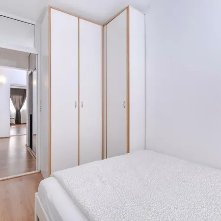 Eleganto - 2bd Stylish By Flat Mаnager *